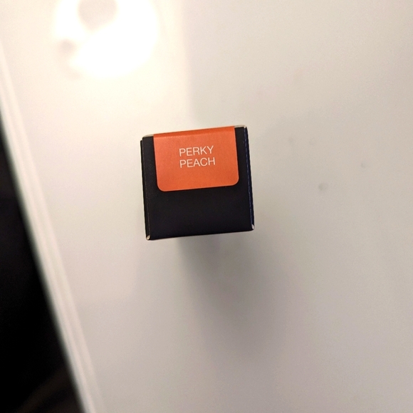 Huda Beauty Cheeky Tint - Picture 2 of 3